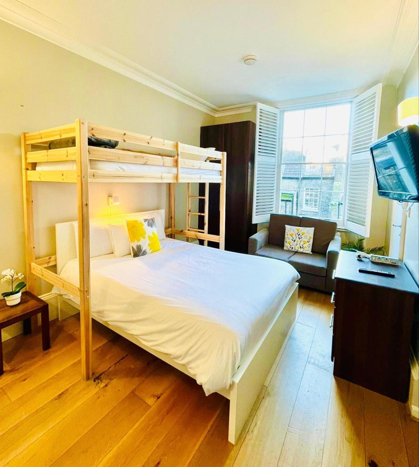 Queen Victoria Apartments Лондон Екстер'єр фото